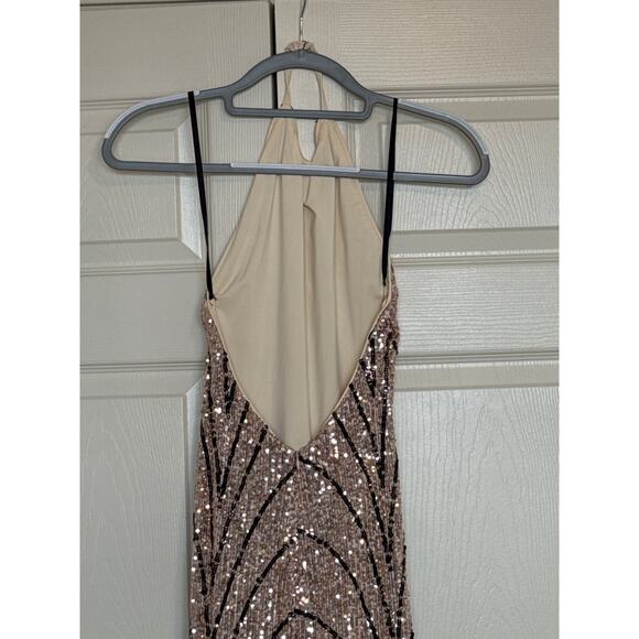 Michael Costello x Revolve Coreen Gown XS – Champagne Sequin Maxi - Picture 4 of 11